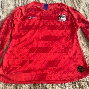 Nike  women’s Red USA Soccer Jersey Performance Top